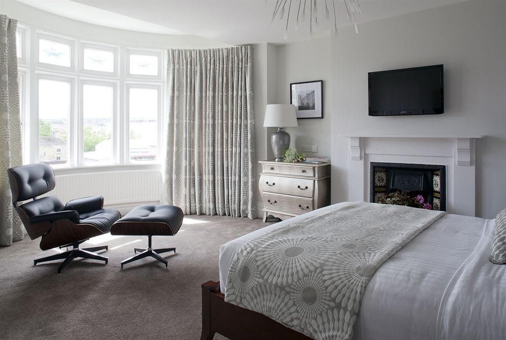 2 Cresent Gardens4