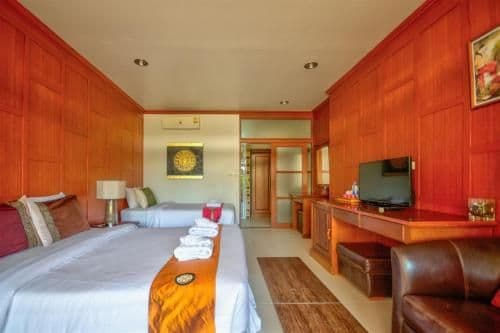Deluxe Queen Room with Two Queen Beds