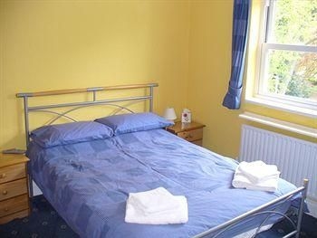 Harewood Lodge Guest house4