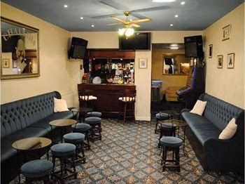 Chaplins Hotel - Guest house4