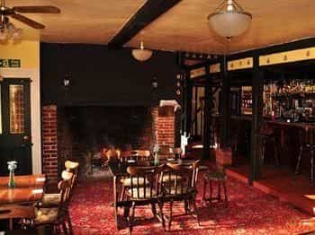 The White Horse Inn The White Horse Inn