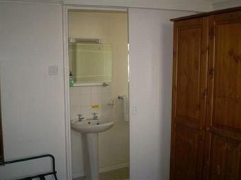 The South Lea4