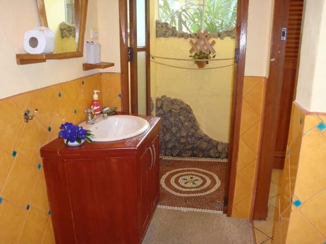 BUNGALOW DELUXE