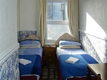 The World Hotel1