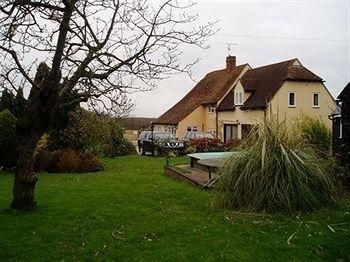 วูดวิว เบด แอนด์ เบรกฟาสต์ (Woodview Bed & Breakfast)0