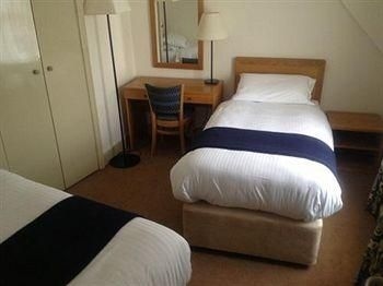 The White Hart Hotel0