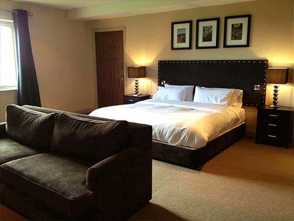Peak Edge Hotel at The Red Lion Peak Edge Hotel at The Red Lion