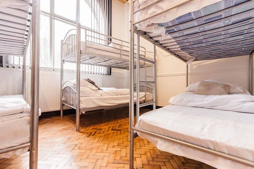 Ashton House - Hostel Ashton House - Hostel