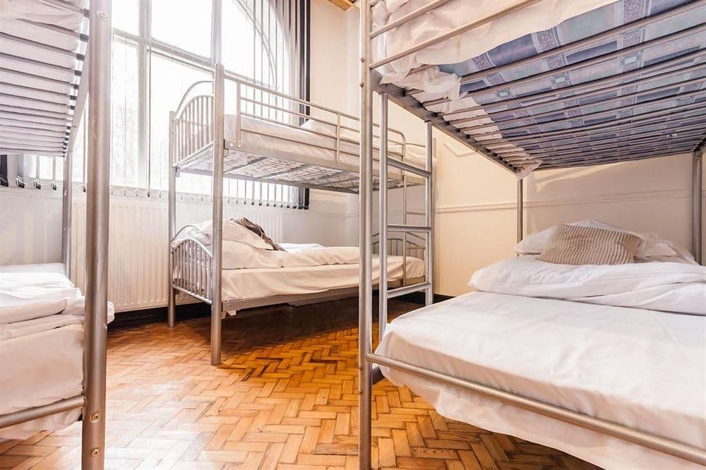 Ashton House - Hostel Ashton House - Hostel