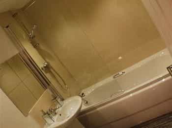 Glasgow Central Clock Tower Boutique Suites and Bistro Glasgow Central Clock Tower Boutique Suites and Bistro