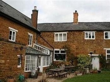 Kendal House3