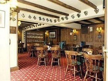 เดอะ คราวน์ อินน์ (The Crown Inn)2