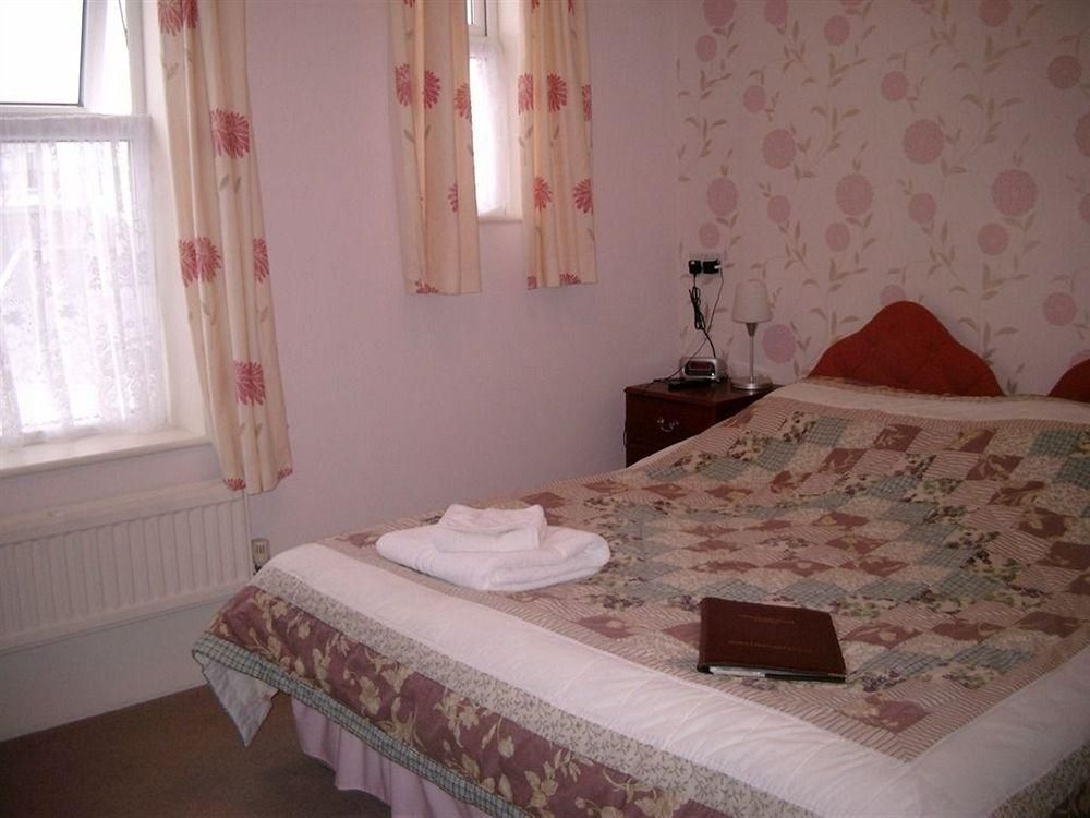 Heatherleigh Bed & Breakfast2