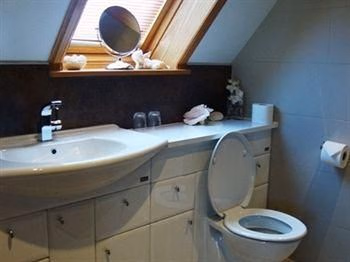 Coralinn Bed & Breakfast1