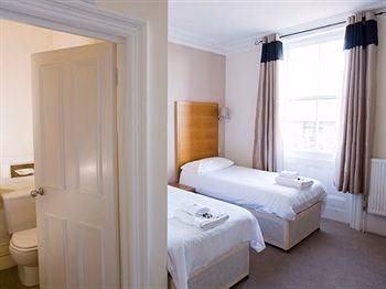 The Great Western Hotel3