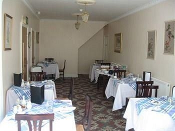 เฮเซลวูด เกสท์เฮาส์ (Hazelwood Guest House)2