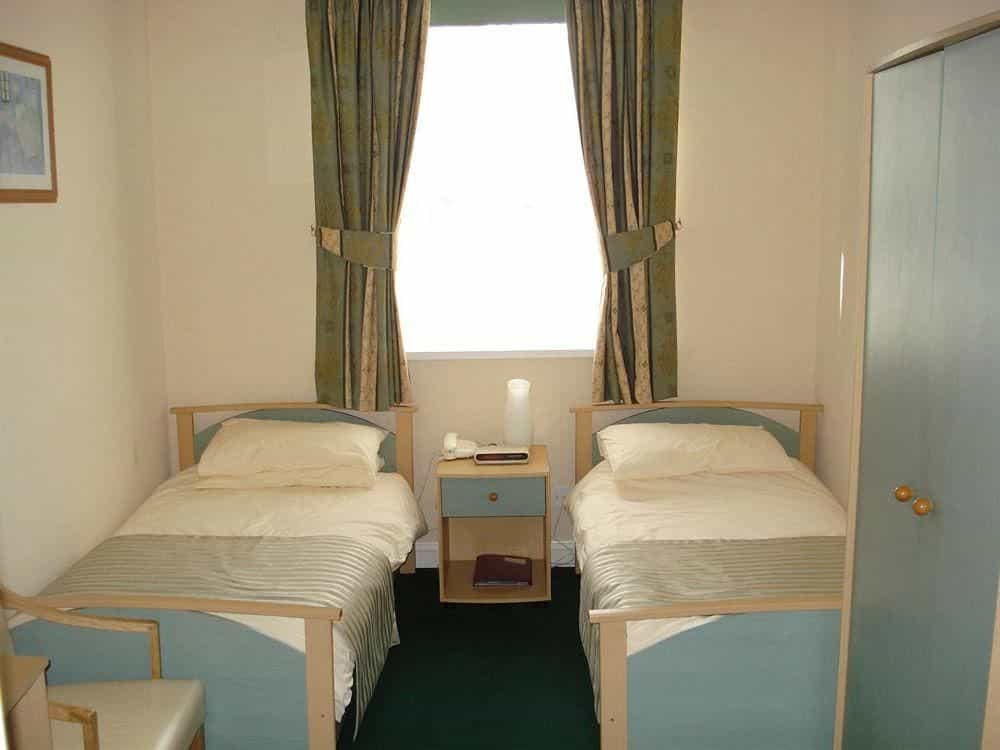 Acorn Lodge