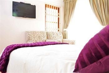eMpoza Seaview Guesthouse1
