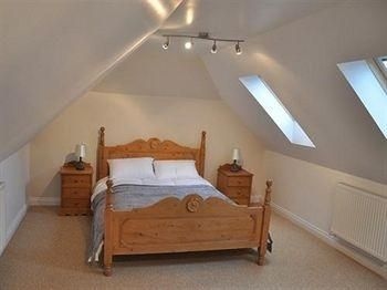 The Hayloft at Oakwood Barn1