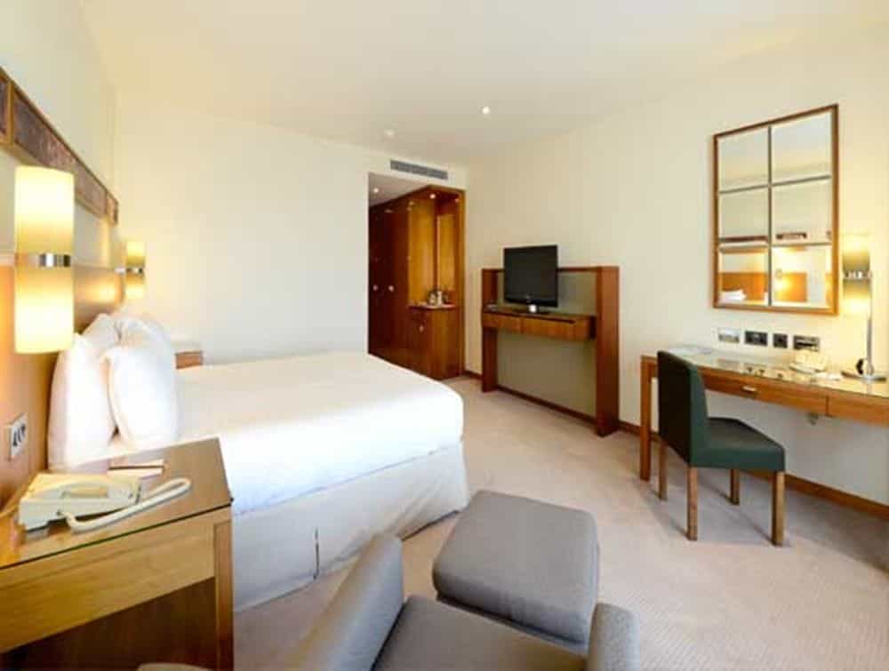 Four Seasons Canary Wharf Four Seasons Canary Wharf
