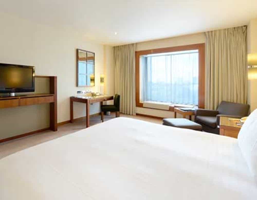 Four Seasons Canary Wharf Four Seasons Canary Wharf