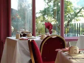 Kingfisher Hotel