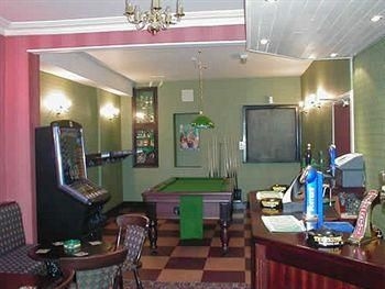 โอโย เดอะ ไวท์ ฮอร์ส ริพอน นอร์ธ ยอร์คเชอร์ (OYO The White Horse, Ripon North Yorkshire)1