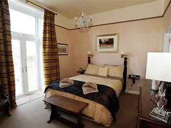 Chinthurst B&B - Guest house Chinthurst B&B - Guest house