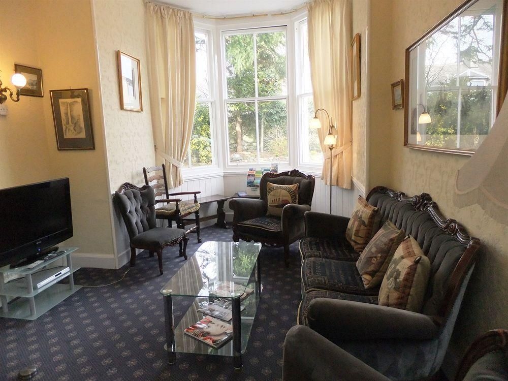 White Lodge Hotel0