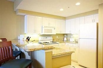 Ocean Walk Vacation Resort0
