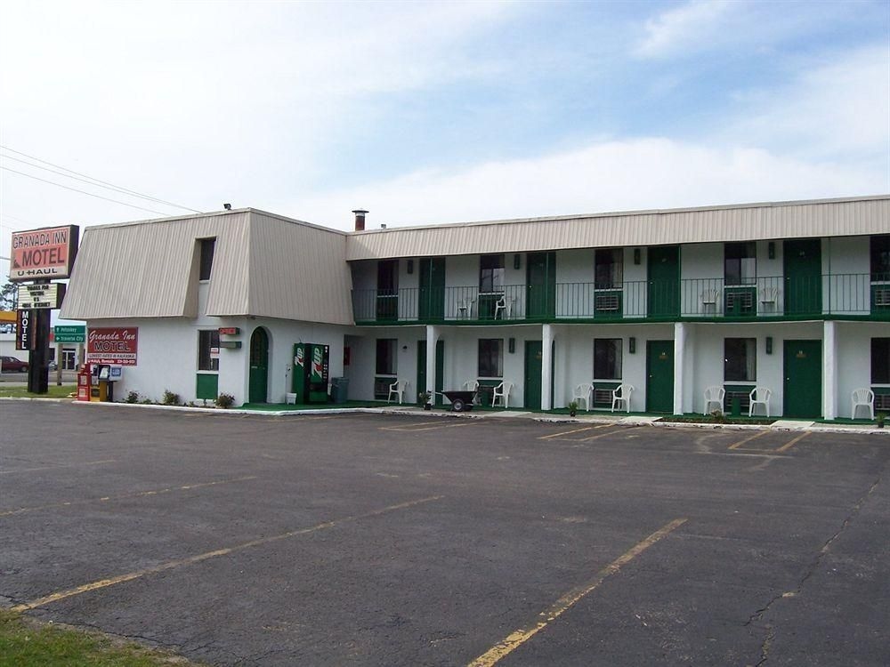 Granada Inn Motel3