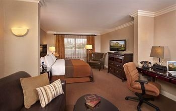 Ayres Inn & Suites Ontario at the Mills Mall1