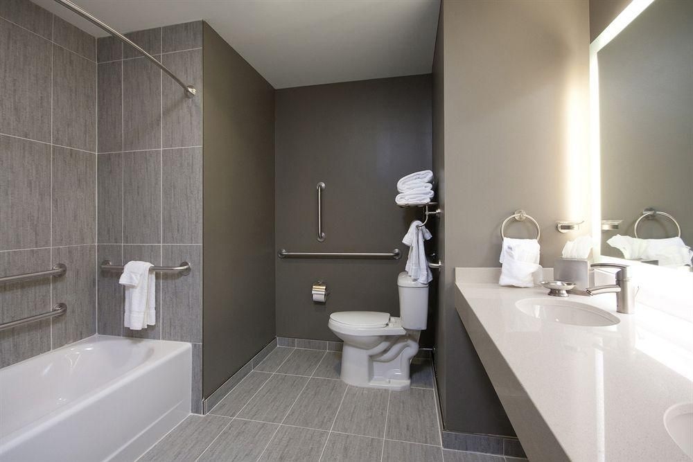 Wyndham Garden Williamsville / Buffalo1