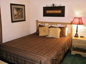 Gulfview Condominiums by Wyndham Vacation Rentals3