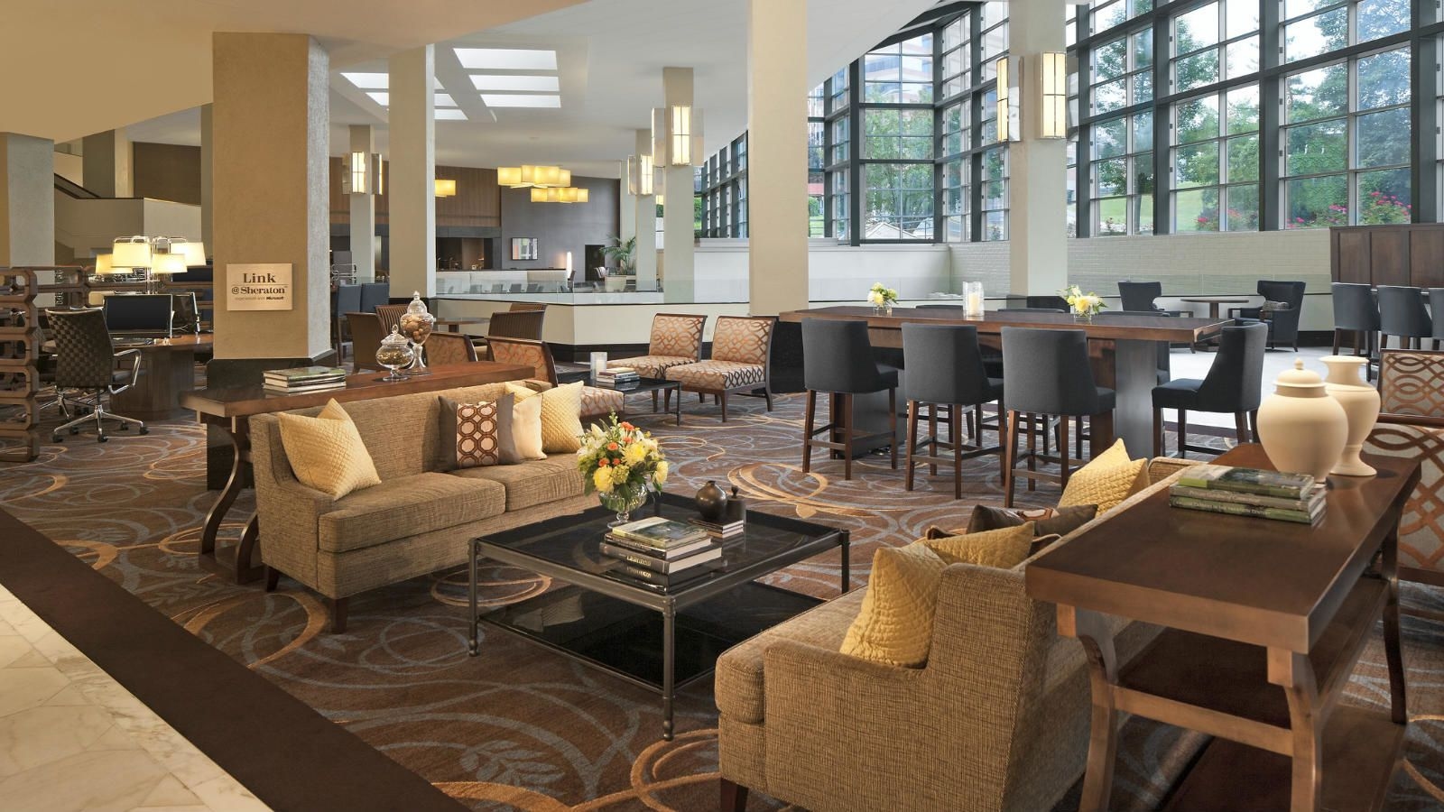 Sheraton Stamford Hotel1