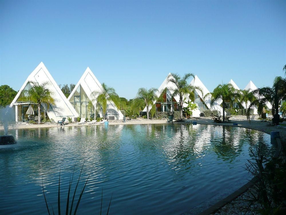 Pyramid Village Park2
