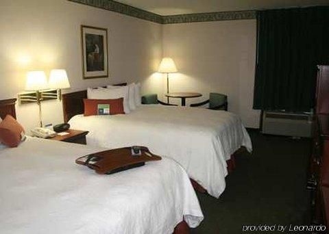 HOWARD JOHNSON PRATTVILLE3