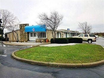 โมเทล 6 ฮัมบูร์ก นิวยอร์ก (Motel 6 Hamburg, NY)4