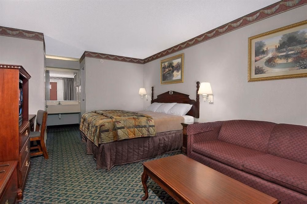 Red Roof Inn Lake City2