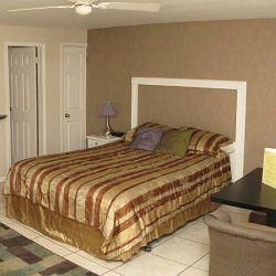 Camelot Resort2