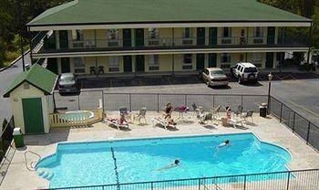 FOUR SEASONS INN2