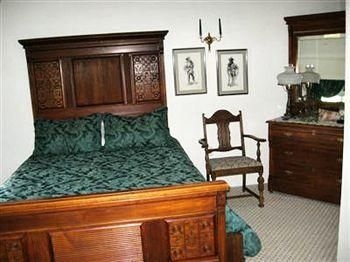 Barn Anew Bed and Breakfast0