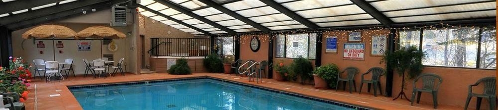 Pinecliff Village Resort1