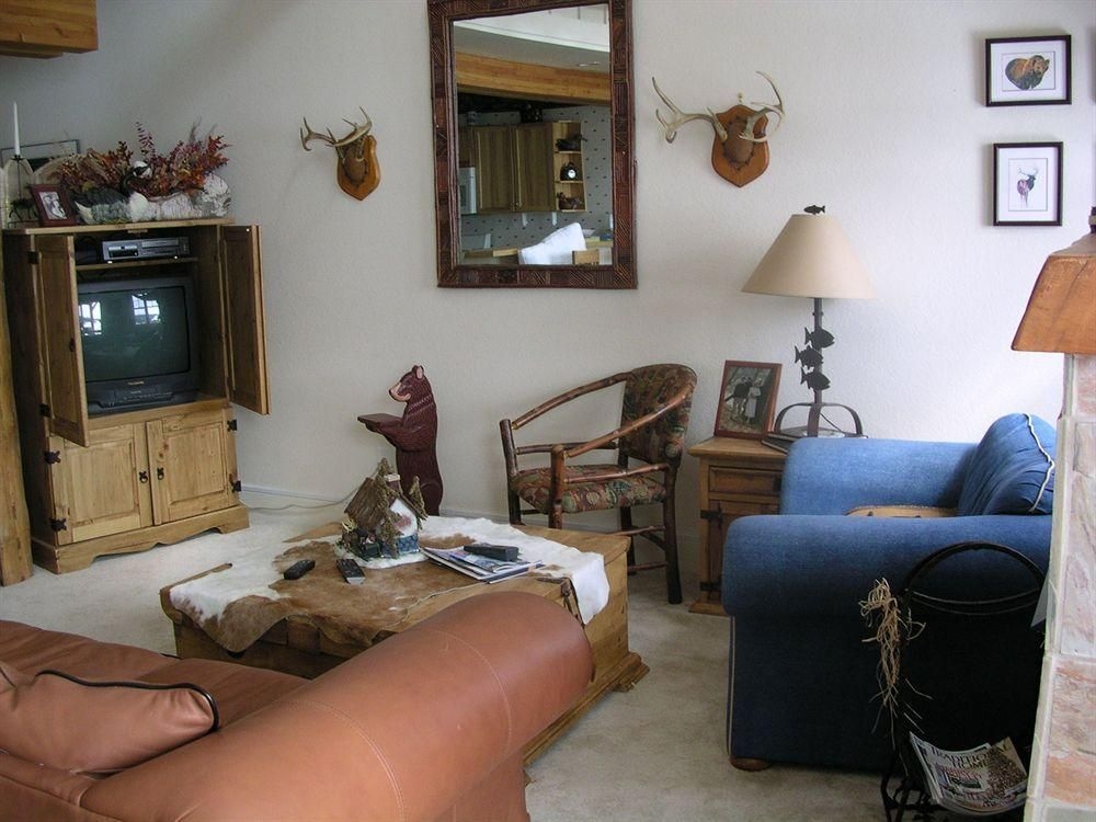 Saddle Ridge Townhomes Mid-Mountain3