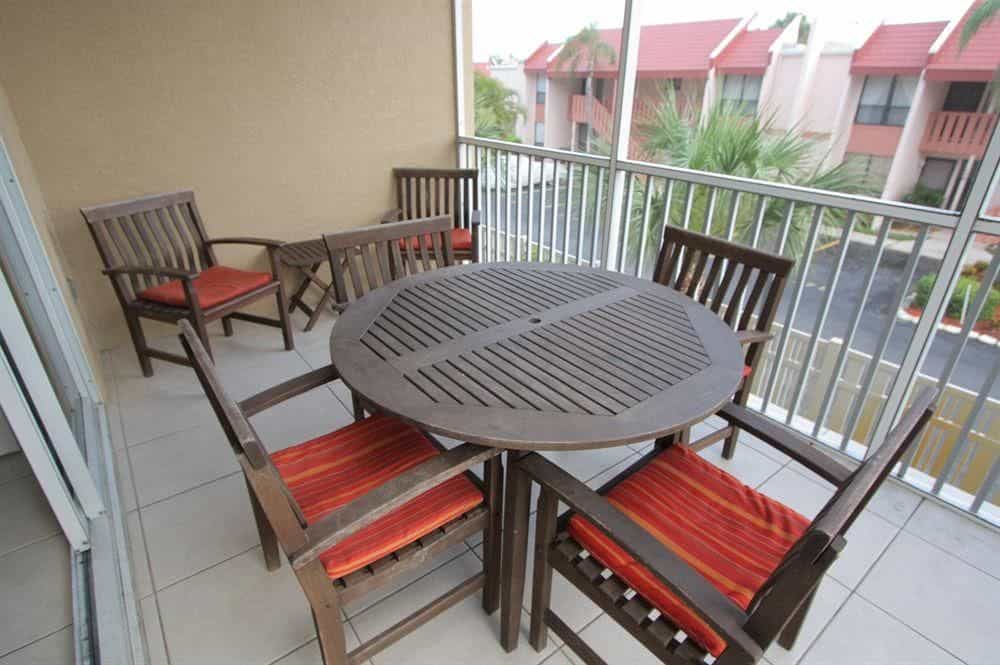 Bradenton Beach Club by RVA