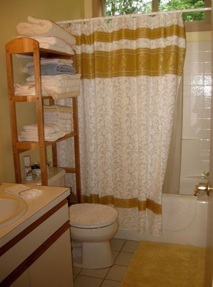 Auberge Edge Seattle, French Country Inn2