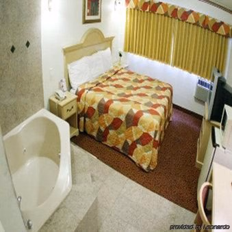 Glen Capri Inn &Suites - Colorado Street3
