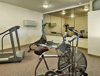 Ramada Shelbyville2