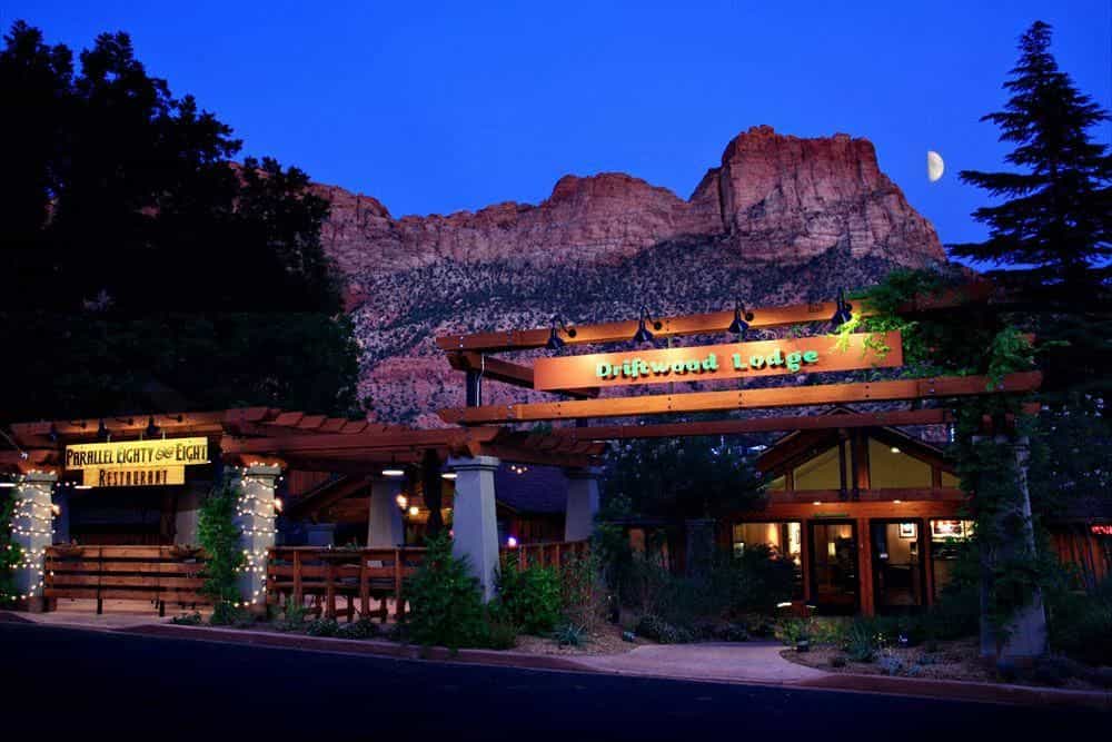 DRIFTWOOD LODGE