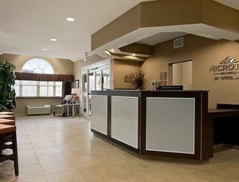 Microtel Inn & Suites by Wyndham Steubenville1